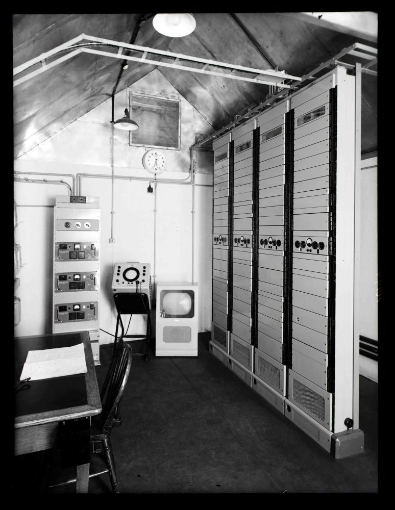 Tacolneston 1955